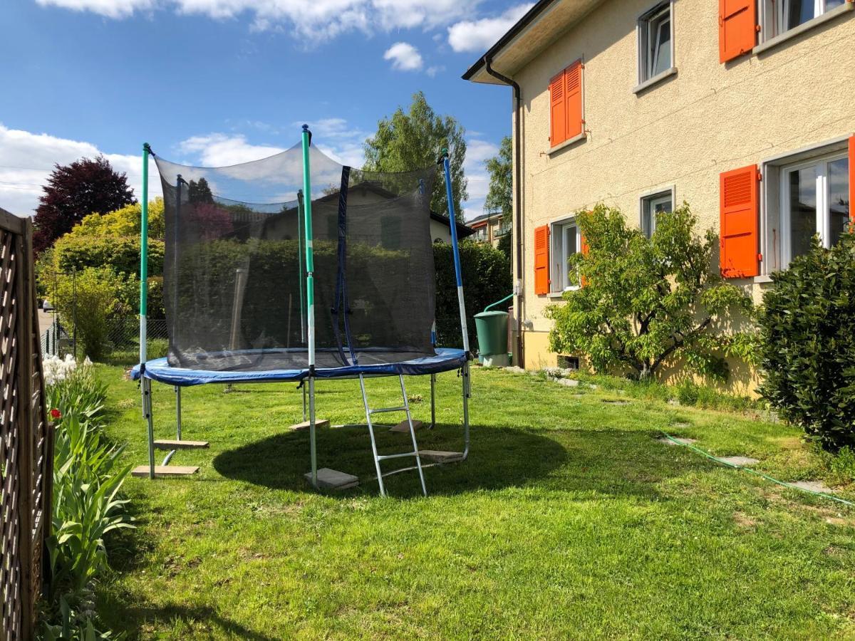 Bed and Breakfast Au Bonheur Des Iris Ролль Экстерьер фото